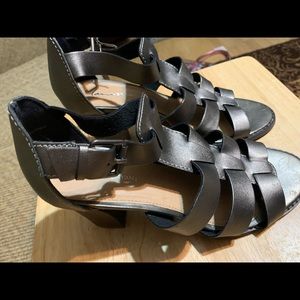*LANE BRYANT PEWTER GLADIATOR CITY SANDAL sz 9W